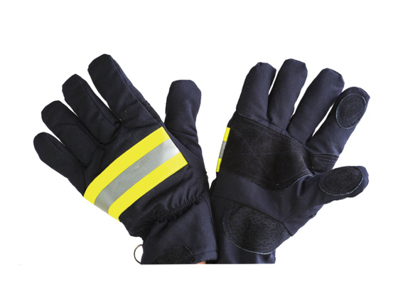 隔热防水透气消防手套